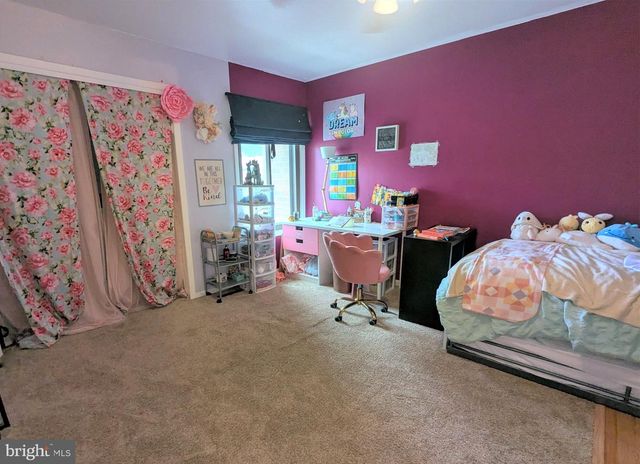 123 HOWSINGTON PL, East Windsor, NJ 08520