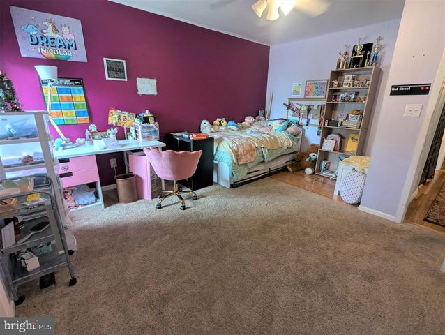 123 HOWSINGTON PL, East Windsor, NJ 08520