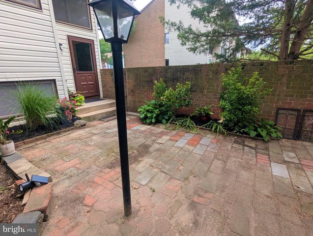123 HOWSINGTON PL, East Windsor, NJ 08520
