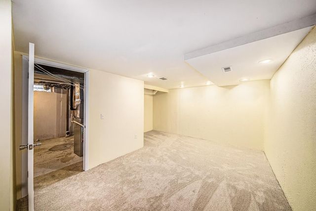 3342 Williamsburg st Road, Ann Arbor, MI 48108