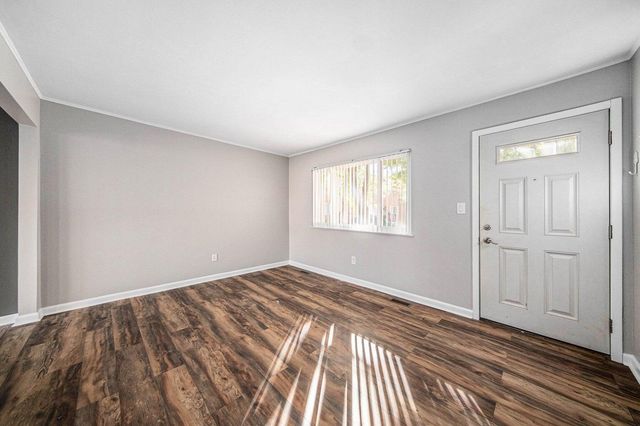 3342 Williamsburg st Road, Ann Arbor, MI 48108