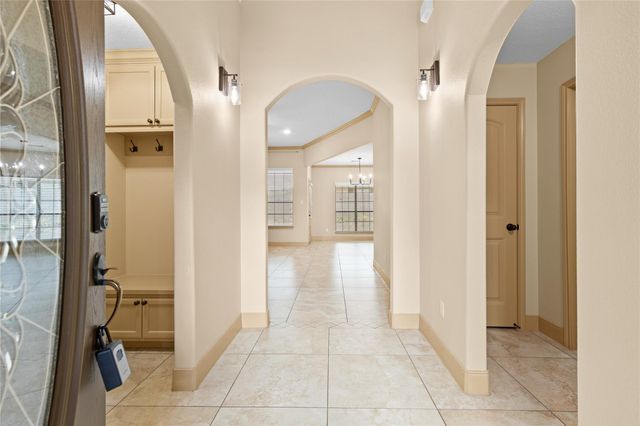 110 Abner Lane, Montgomery, TX 77356