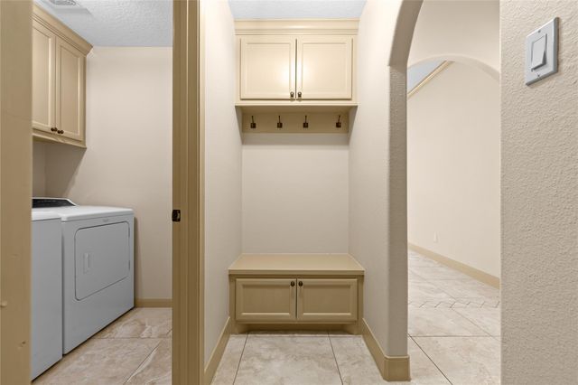 110 Abner Lane, Montgomery, TX 77356