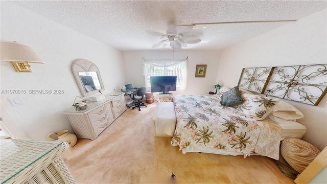 9681 Sunrise Lakes Blvd 201, Sunrise, FL 33322
