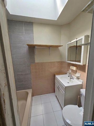 4527 Brown Street, Union City, NJ 07087