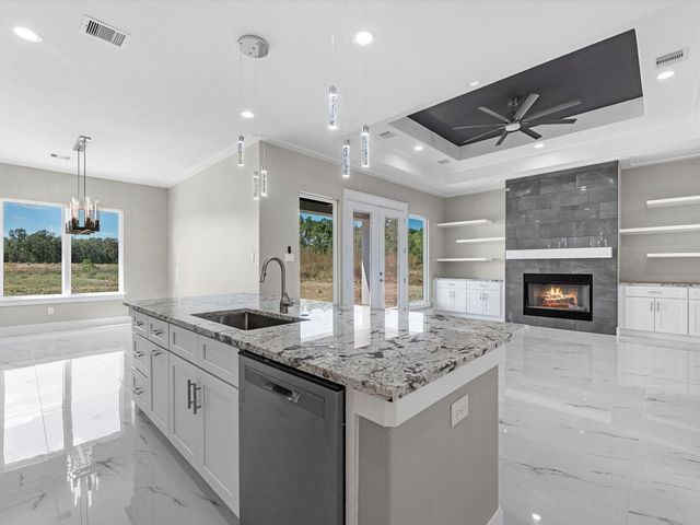 1336 Road 66113, Dayton, TX 77535