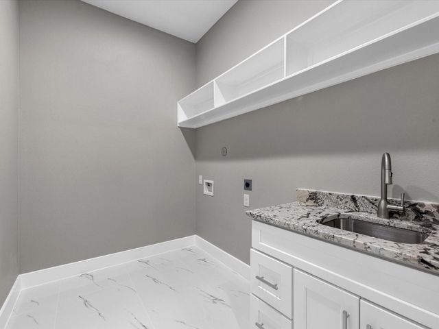 1336 Road 66113, Dayton, TX 77535