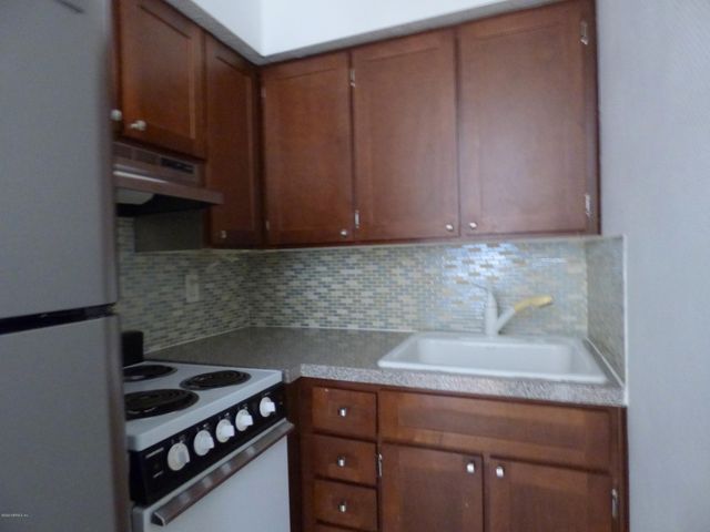 2960 REMINGTON Street 4, Jacksonville, FL 32205