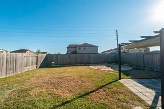 2722 Skyview Long Drive, Houston, TX 77047