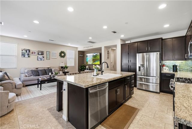 26935 Trestles, Canyon Country, CA 91351