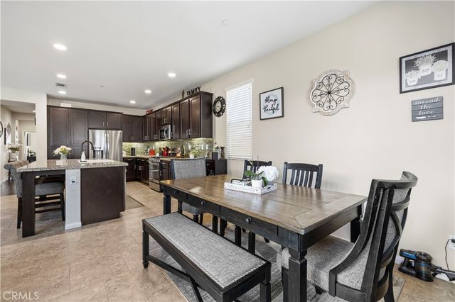 26935 Trestles, Canyon Country, CA 91351