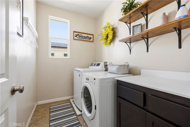 26935 Trestles, Canyon Country, CA 91351