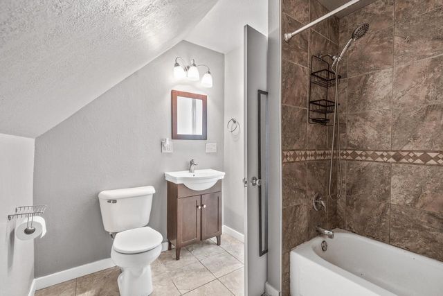 3252 S 14th STREET, Milwaukee, WI 53215