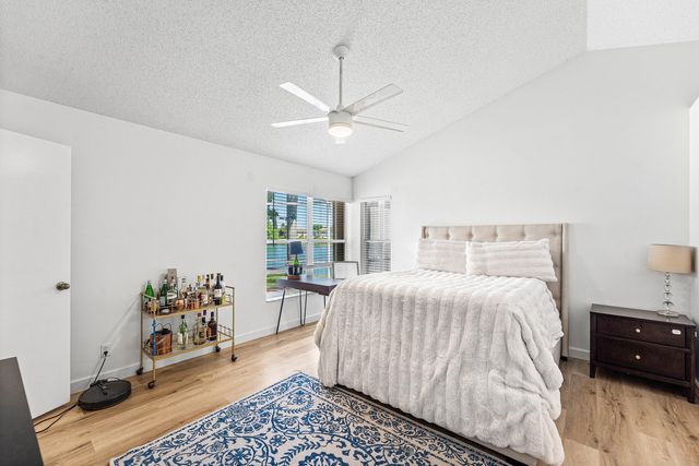 29 Swallow Drive, Boynton Beach, FL 33436