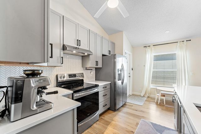 29 Swallow Drive, Boynton Beach, FL 33436