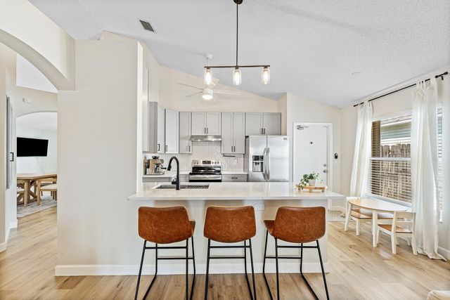 29 Swallow Drive, Boynton Beach, FL 33436