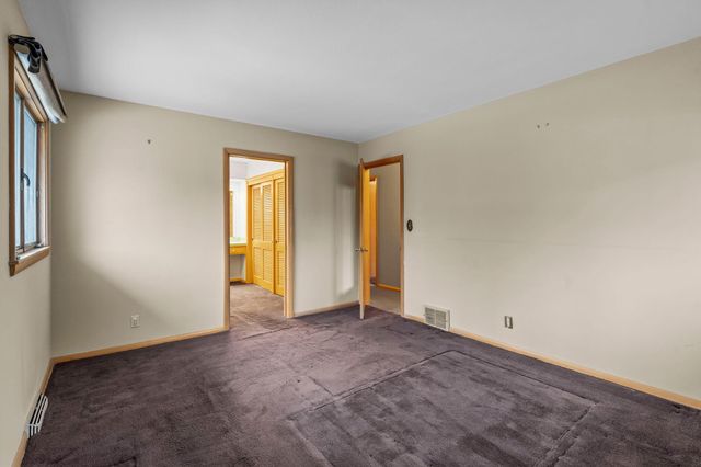 6704 Limerick Lane, Edina, MN 55439