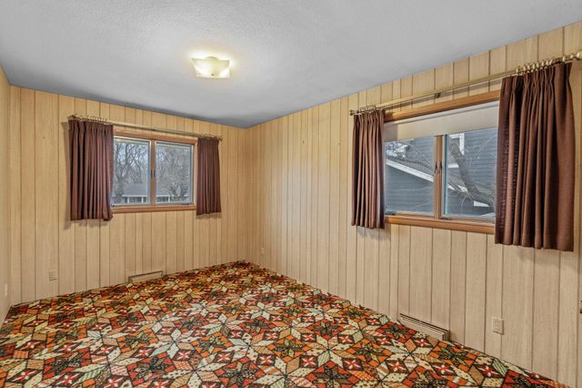 6704 Limerick Lane, Edina, MN 55439