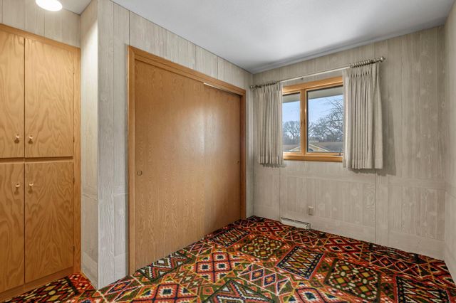 6704 Limerick Lane, Edina, MN 55439