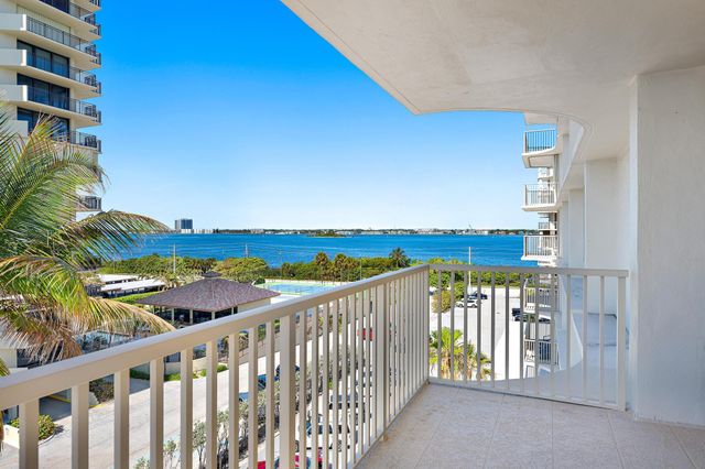 5480 N Ocean Drive A5b, Singer Island, FL 33404