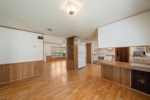 3028 Bamboo CT N, Punta Gorda, FL 33950