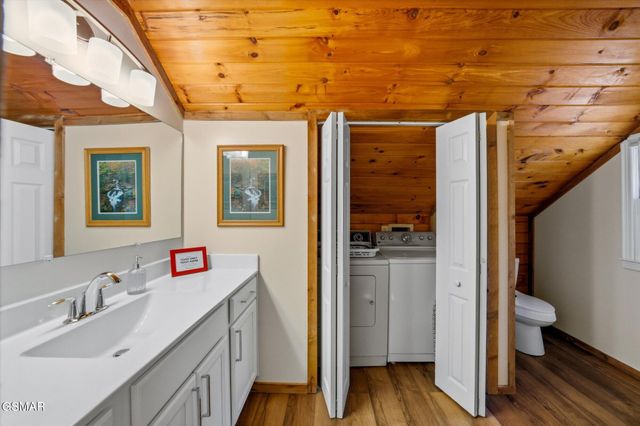 1837 Laurel Valley Way, Sevierville, TN 37862