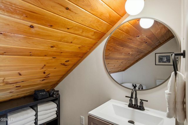 1837 Laurel Valley Way, Sevierville, TN 37862