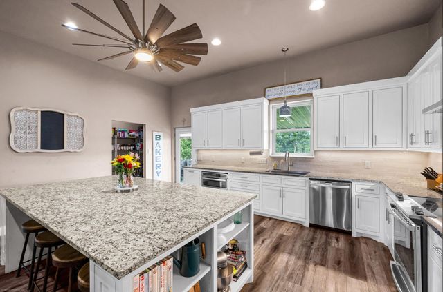 1500 Newberry Road, Millsap, TX 76066