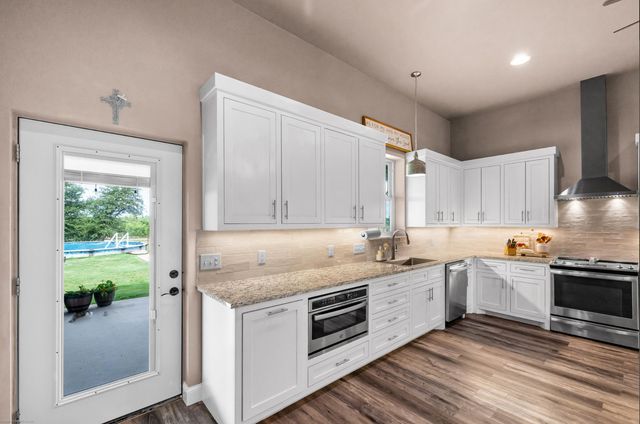 1500 Newberry Road, Millsap, TX 76066