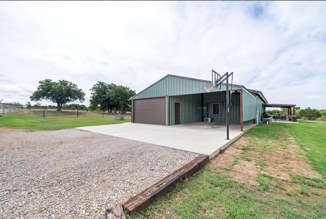 1500 Newberry Road, Millsap, TX 76066