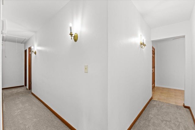 W235S5479 Big Bend ROAD, Waukesha, WI 53189