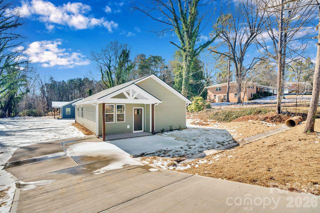 563 W 22nd Street, Kannapolis, NC 28081