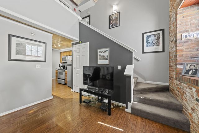 544 S Front Street, 115, Columbus, OH 43215