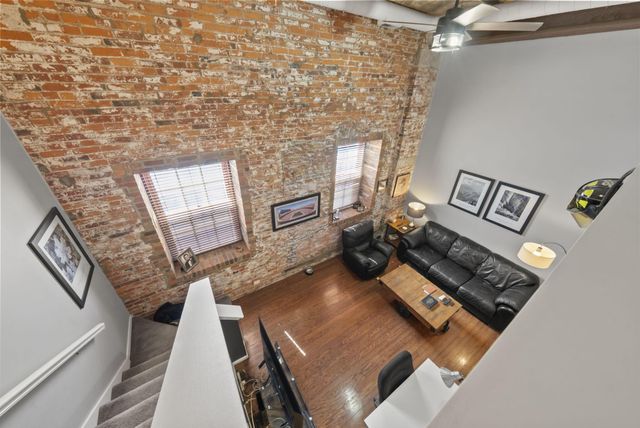 544 S Front Street, 115, Columbus, OH 43215