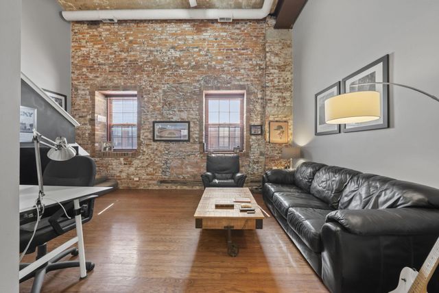 544 S Front Street, 115, Columbus, OH 43215