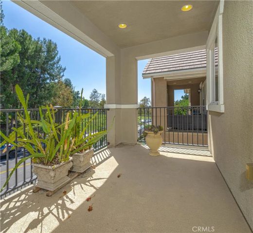 22 Willow Way, Lake Forest, CA 92630