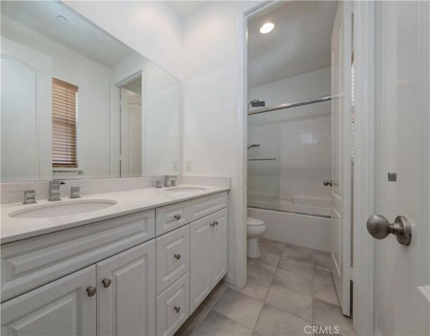 22 Willow Way, Lake Forest, CA 92630