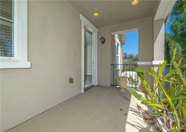 22 Willow Way, Lake Forest, CA 92630