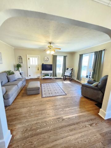 8193 Old Highway 13 Highway, Murphysboro, IL 62966