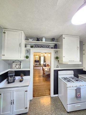 8193 Old Highway 13 Highway, Murphysboro, IL 62966