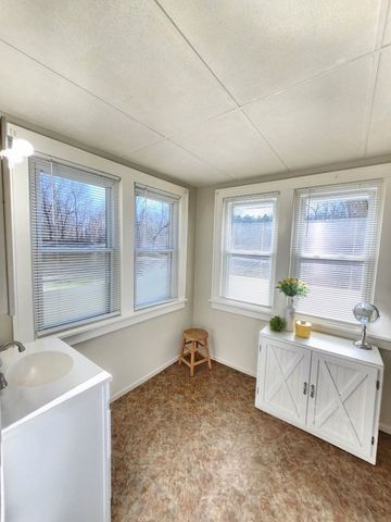 8193 Old Highway 13 Highway, Murphysboro, IL 62966