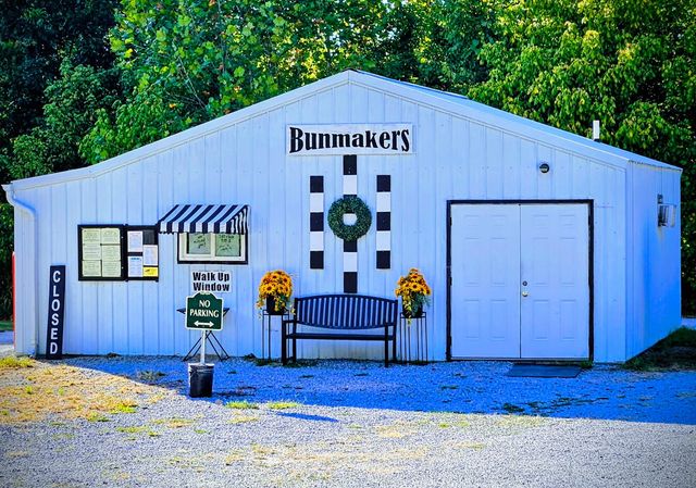 8193 Old Highway 13 Highway, Murphysboro, IL 62966