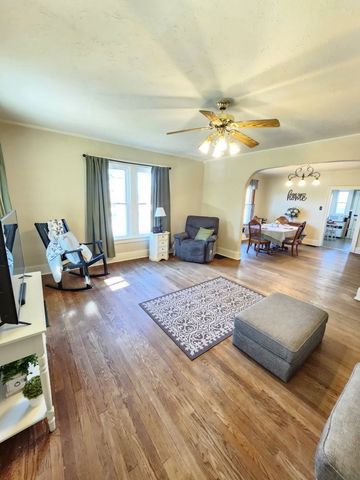 8193 Old Highway 13 Highway, Murphysboro, IL 62966