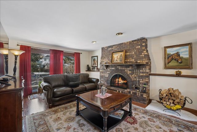 1190 Buttercup Lane, Bartlett, IL 60103