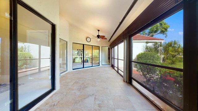 5794 W Parkwalk Cir W E, Boynton Beach, FL 33472