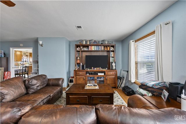 19720 Kid Place, Tehachapi, CA 93561