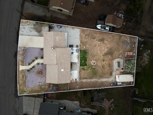 19720 Kid Place, Tehachapi, CA 93561