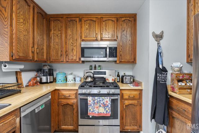 19720 Kid Place, Tehachapi, CA 93561