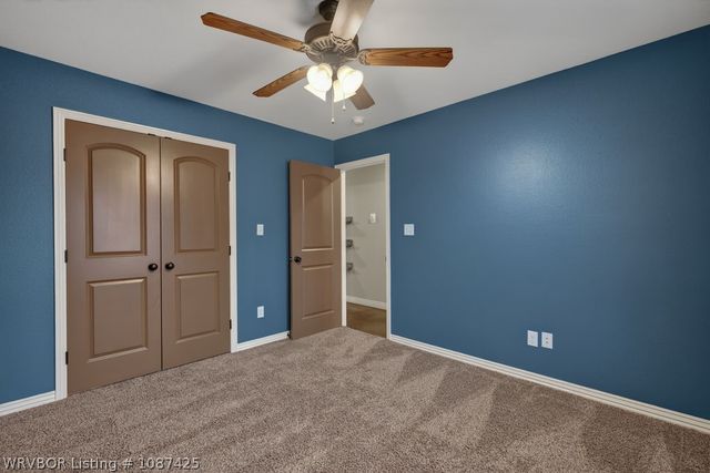 617 S Deerwood Drive, Greenwood, AR 72936