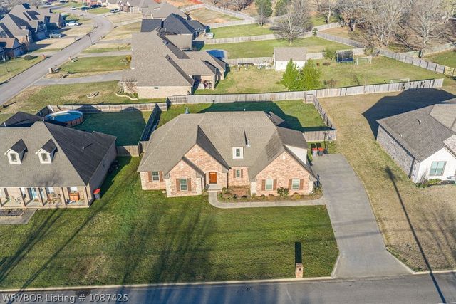617 S Deerwood Drive, Greenwood, AR 72936